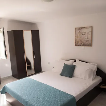 Garden * Ставрос