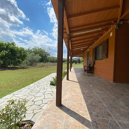 Villa Garden